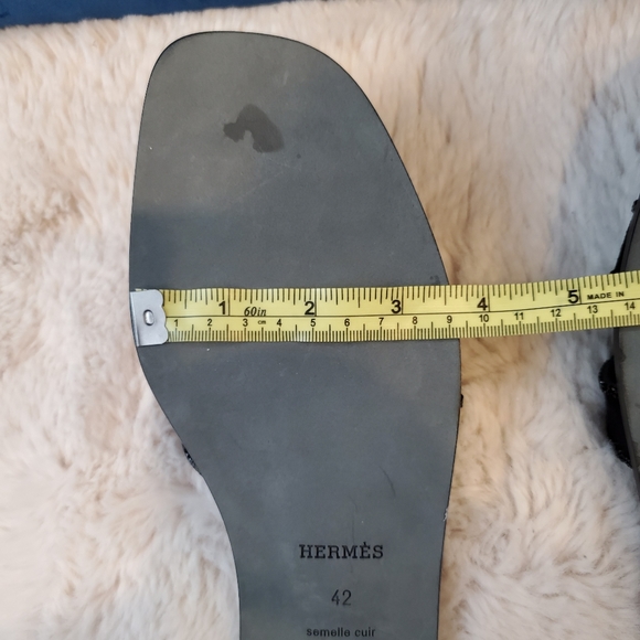 💕SOLD💕Hermes Orans: Suede Goatskin w/ Crystals - Picture 3 of 7